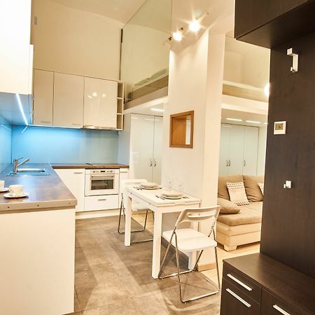 V27 Apartment | Hostaid Budapeşte Dış mekan fotoğraf